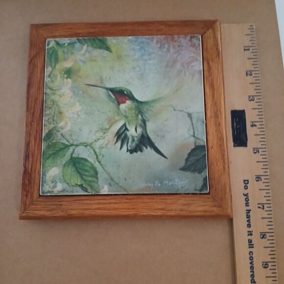 Larry K Martin Signed ceramic tile 7x7 hummingbird Hotplate Trivet Wood Frame - Picture 10 of 12